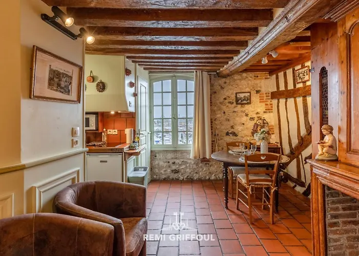 Les Colombages - On The Port Of - View Apartman *